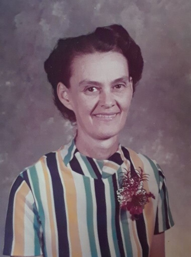 Pauline Marie Free Profile Photo