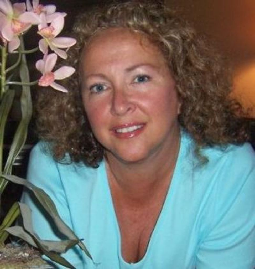 Deborah Hood-Miller Profile Photo