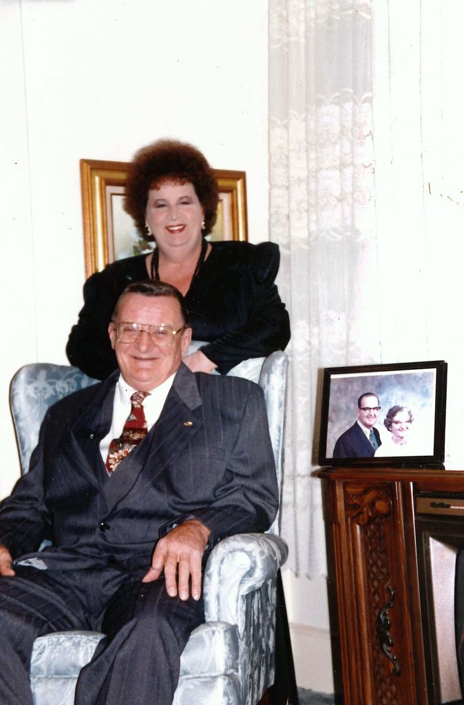 Mrs. Helen Helms Lee