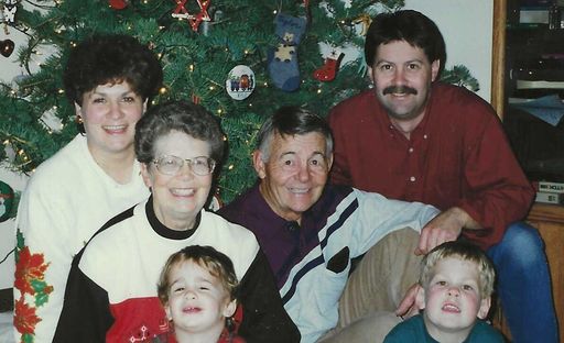 Marilyn J (Johnston)  Linker photo gallery thumbnail 6 of 65