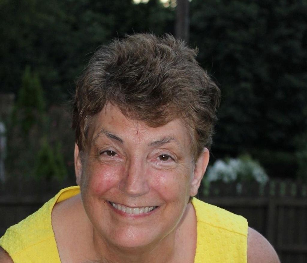 Erin E. Larson Profile Photo