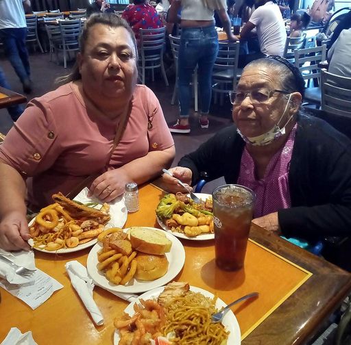 Tomasa Ramirez Torres photo gallery thumbnail 31 of 138