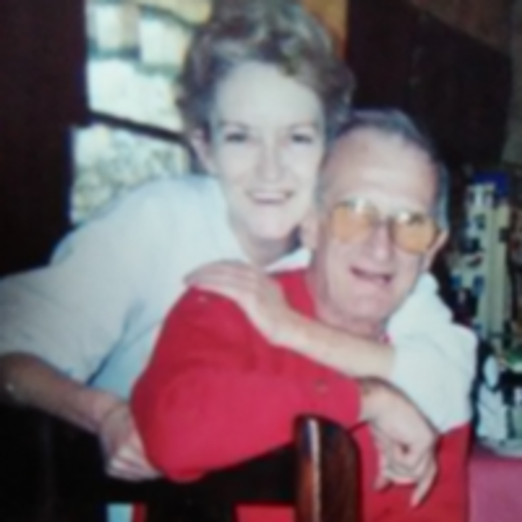 Sue Farrow Profile Photo