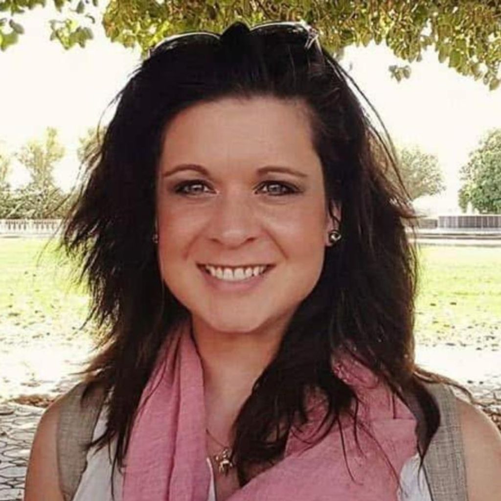 Amanda Self Watson Profile Photo