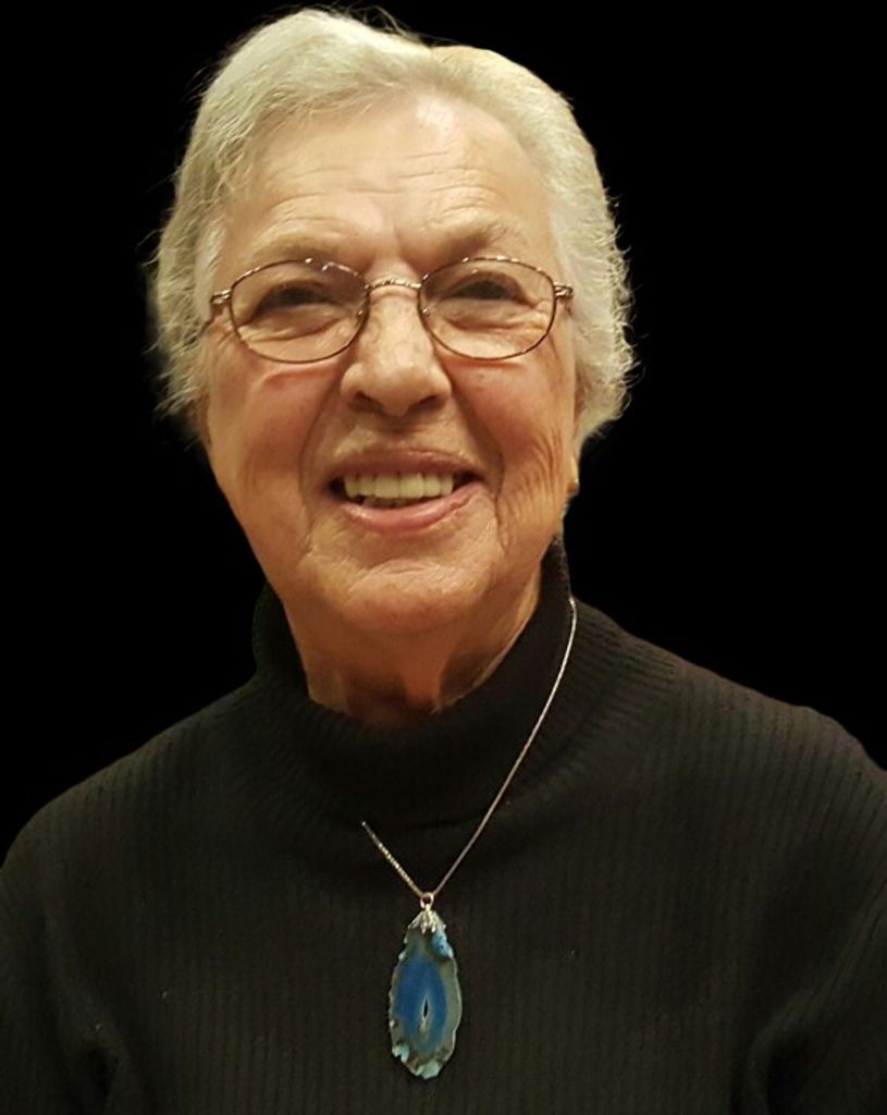 Elaine Louise (Leavitt)  Henken