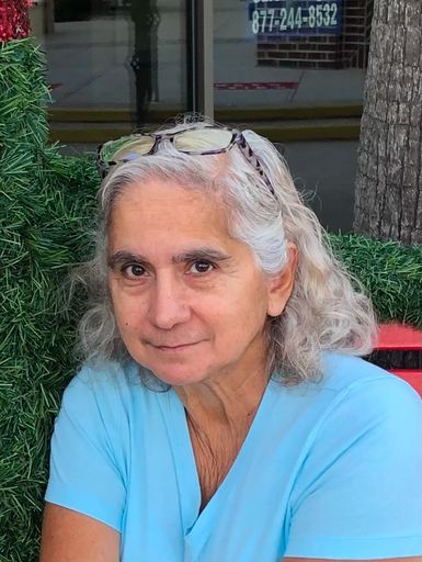 Luz Cruz Profile Photo