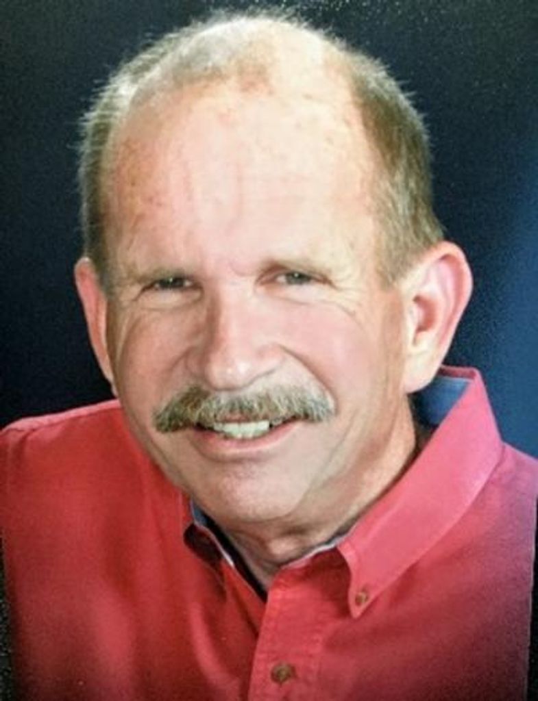 Bruce Davis Profile Photo