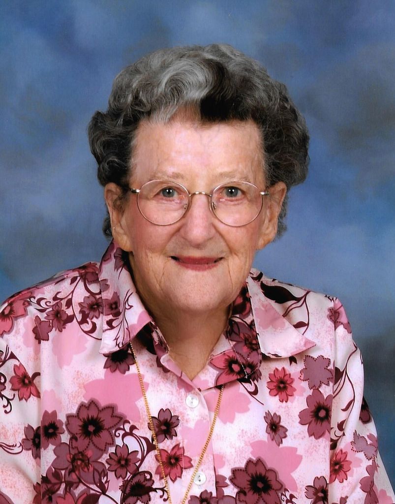Edna Earl Miller