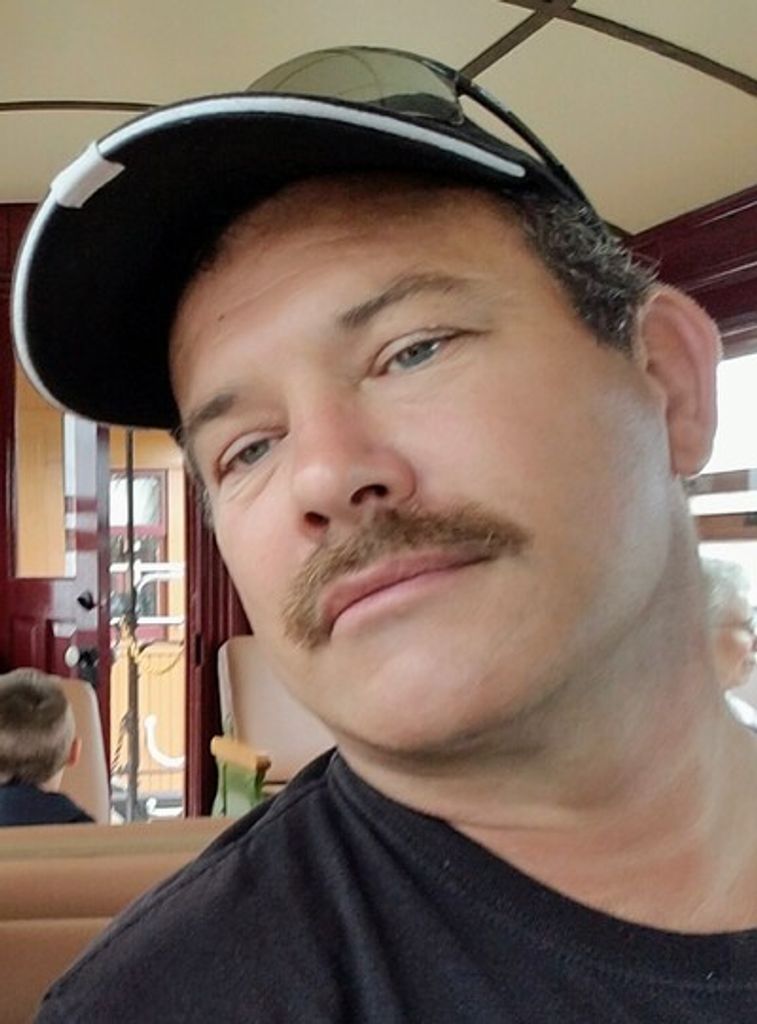 William Glenn Smith Profile Photo