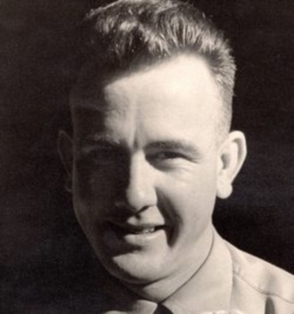 Cw4 (Ret) George W. Harris