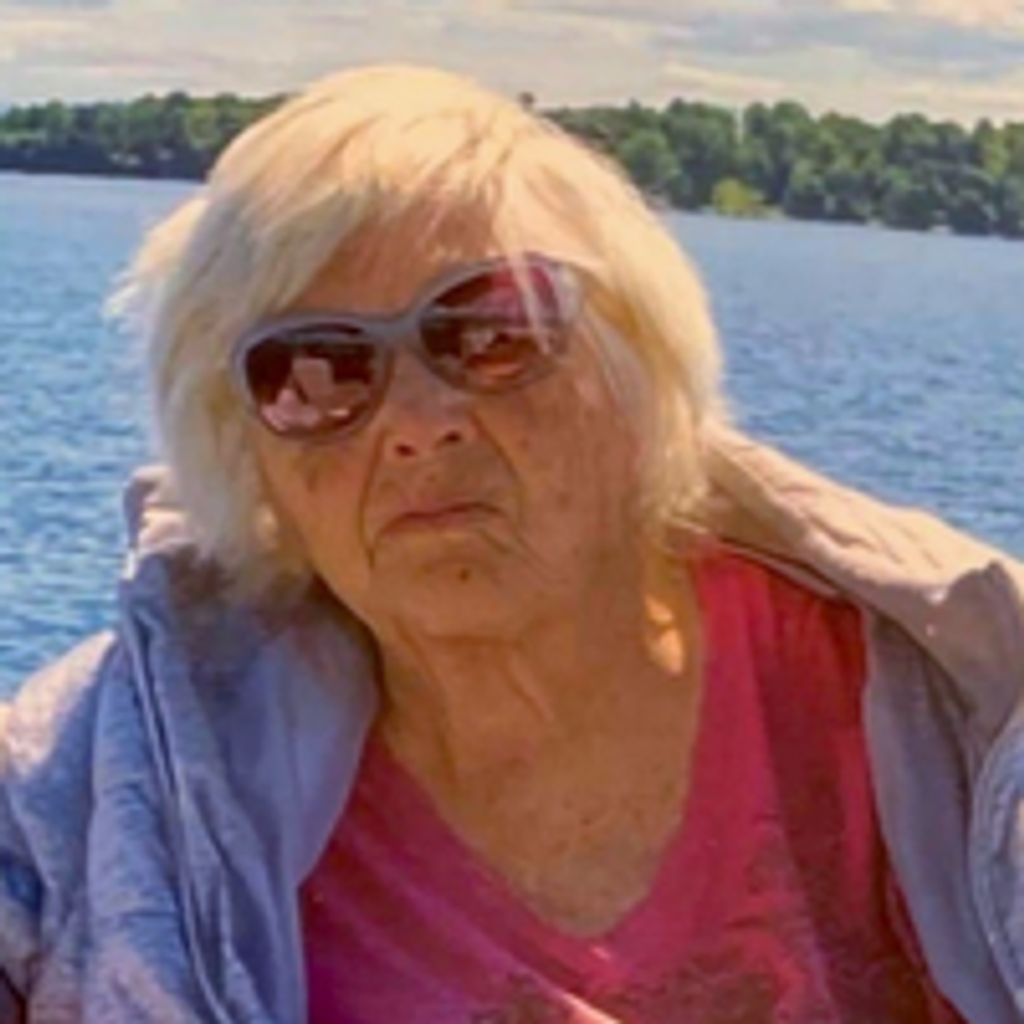 Sandra L Lapointe