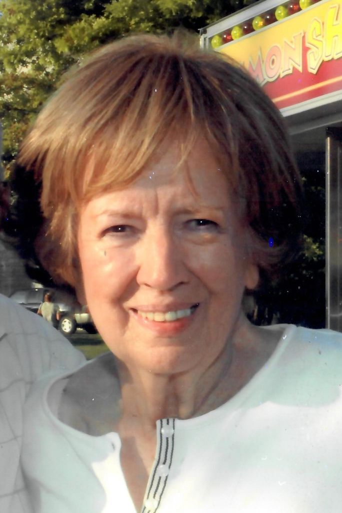 Betty L (Schwach)  Bishop