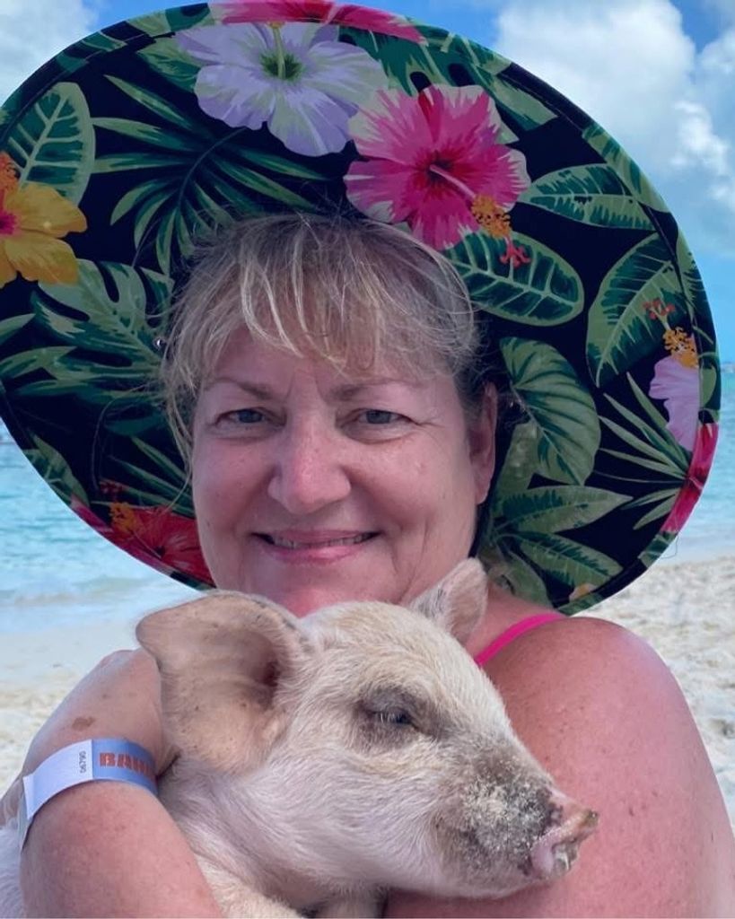 Robin R. Whitcomb Profile Photo