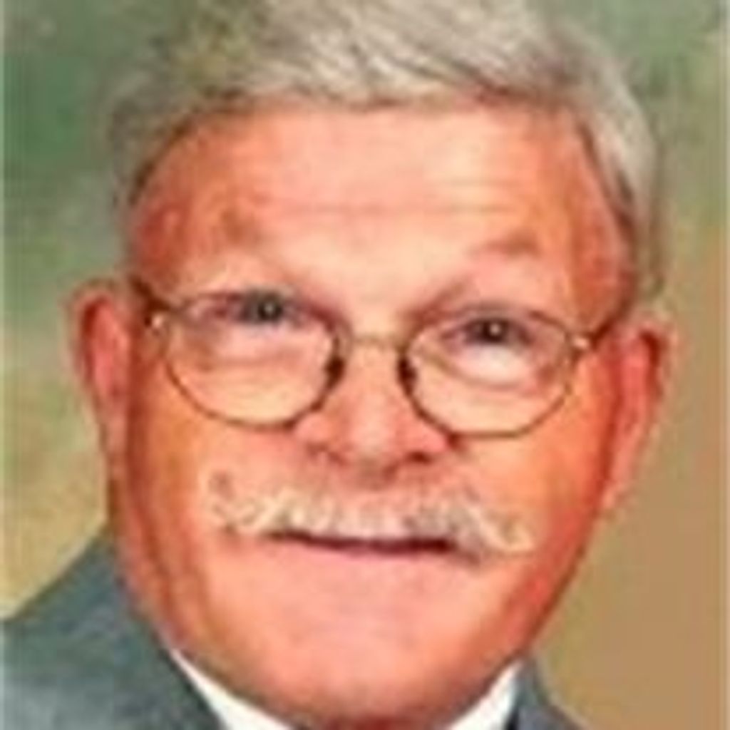 Lloyd N Van Nort