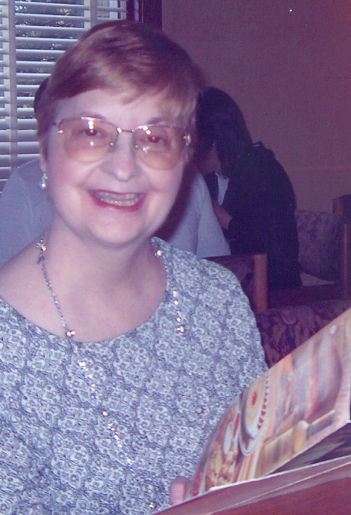 Carolyn (Miller)  Hlavac