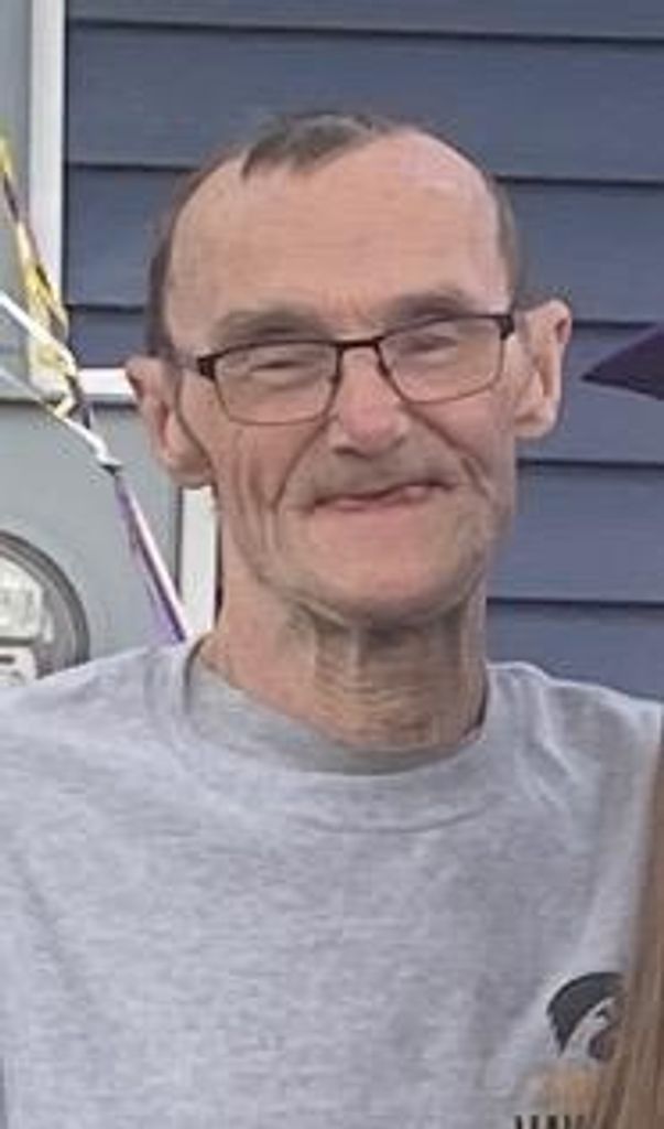 Charles Johnson Profile Photo