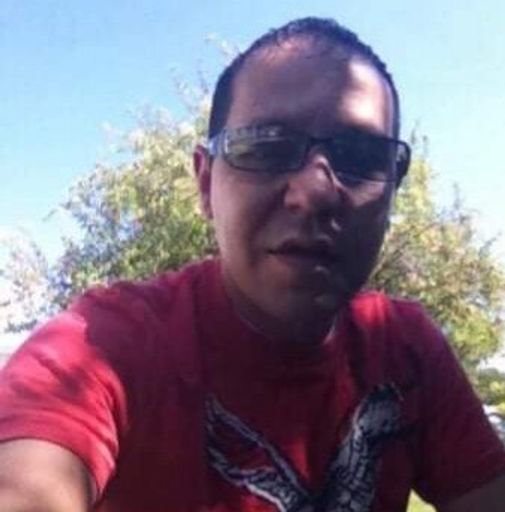 Robert "Bobby" Perez III photo gallery thumbnail 4 of 38
