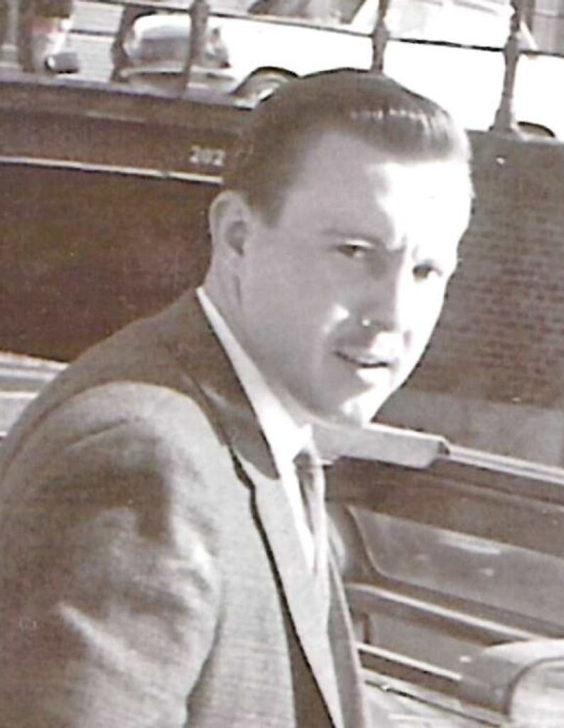 Bruce Dewayne May Profile Photo