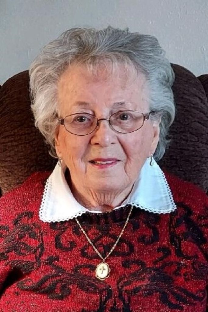 M. Leone (Voelker) Schultz Profile Photo