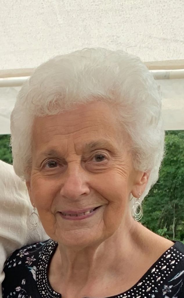 Geraldine Harriett Zelhofer Profile Photo