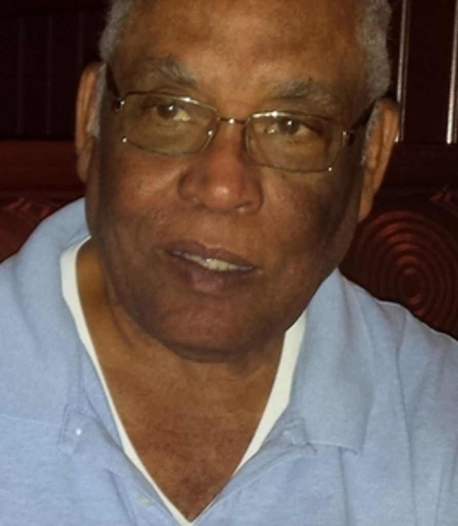 Arthur  Roberts Profile Photo