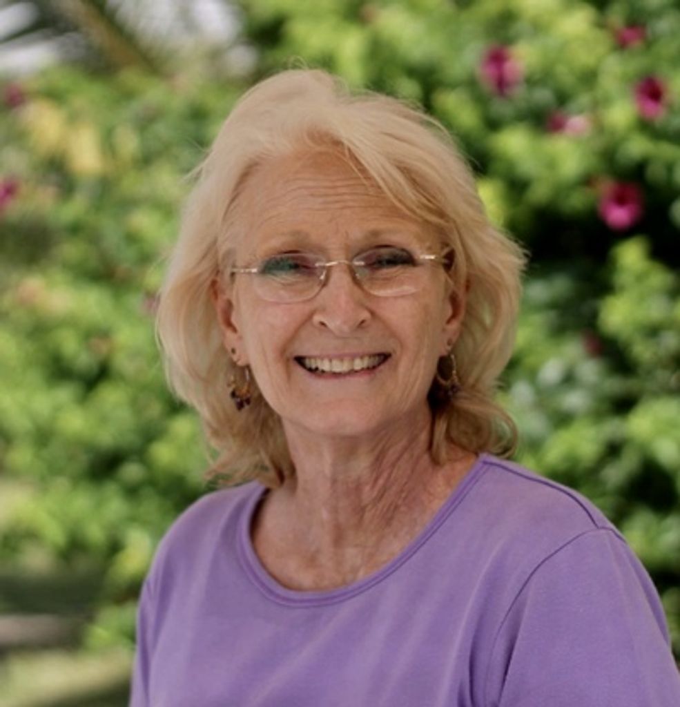 Rebecca Jolene Smith Profile Photo