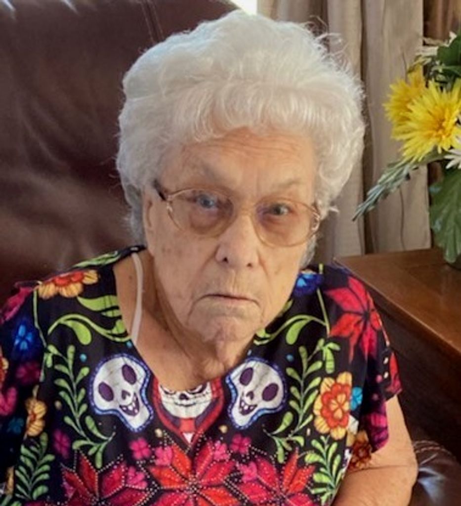 Liza Mae Helton Profile Photo