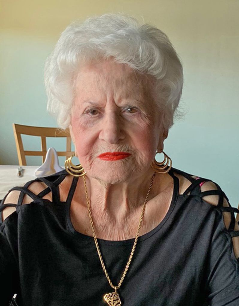 Mary Ann Apostle Profile Photo