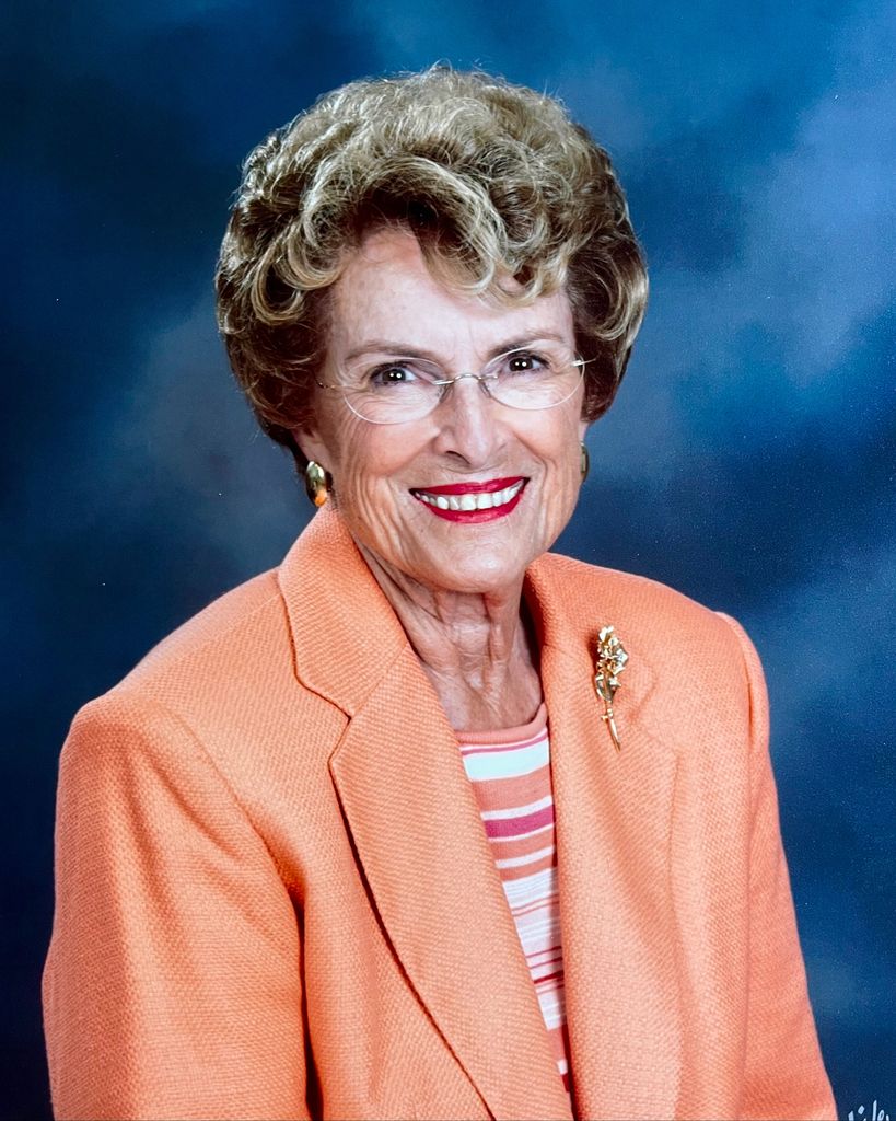 Dorothy (Deam) Thomson