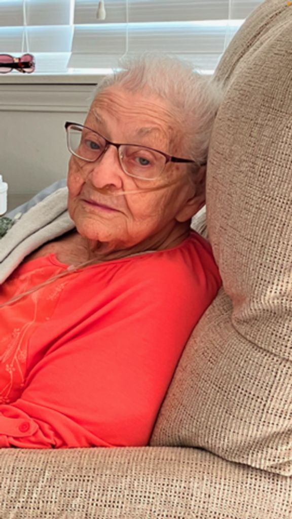 Dorothy Lucille Luft