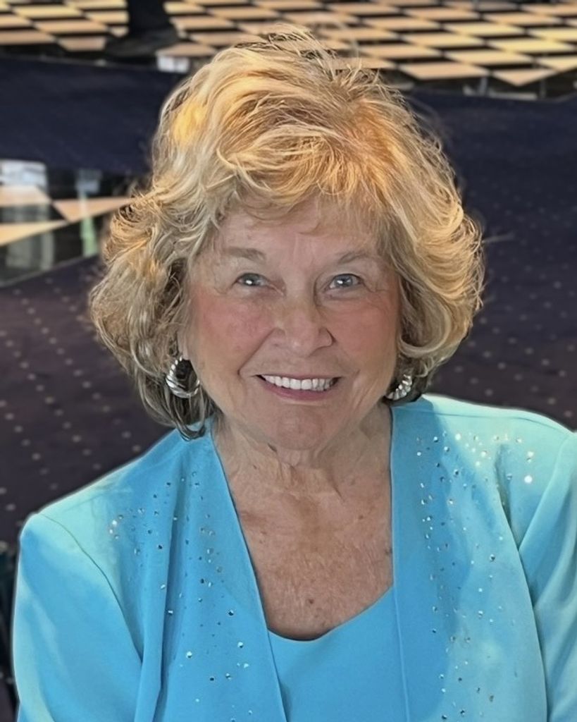 Maxine V. Lapham Profile Photo