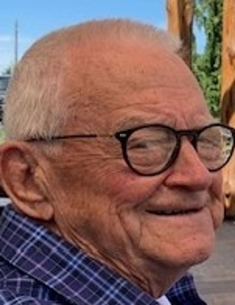 Kenneth Ellsworth Eliason Profile Photo