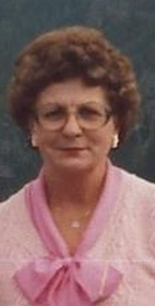 Laura (Broyles)  Kapraun