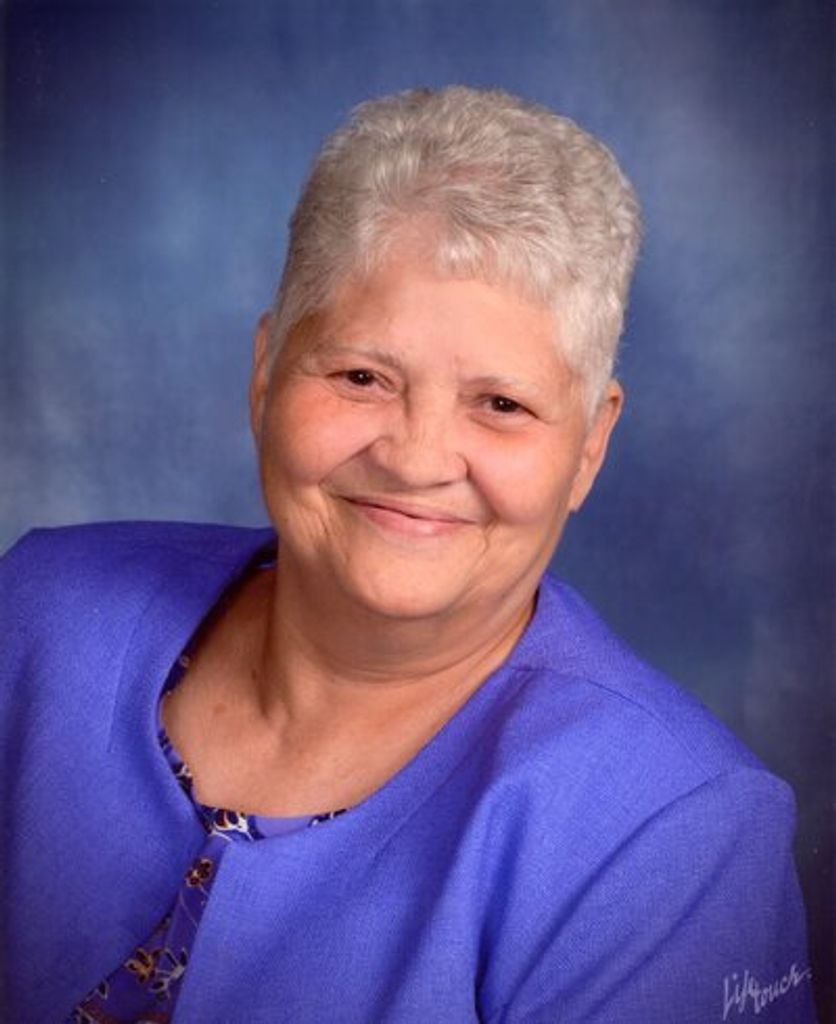 Carolyn Lowery
