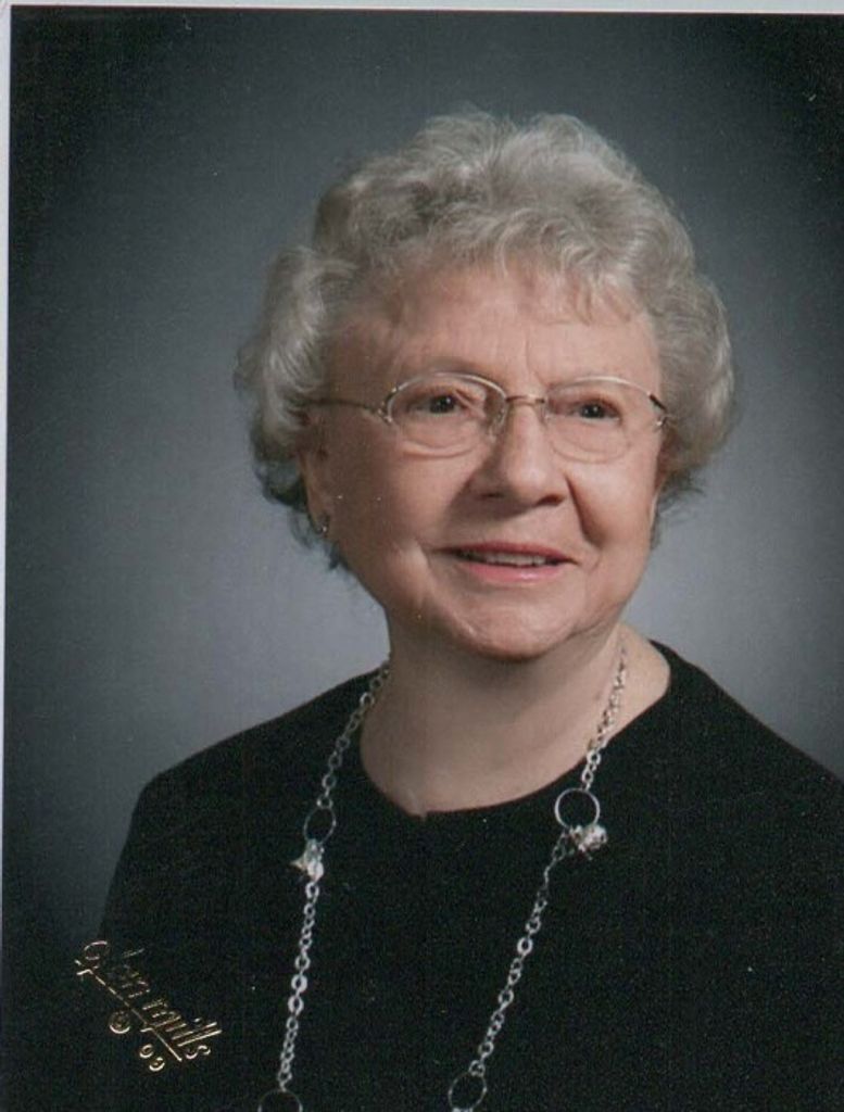 Leona Pauline Manhart