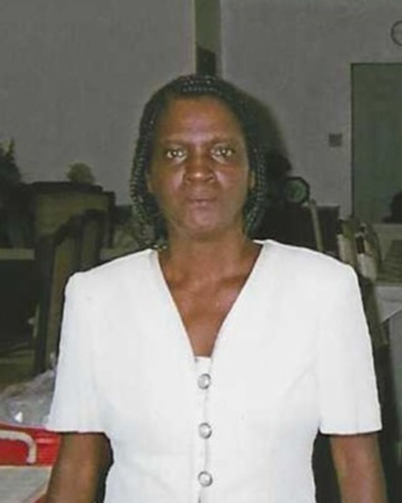 Maggie Lee Robinson Profile Photo
