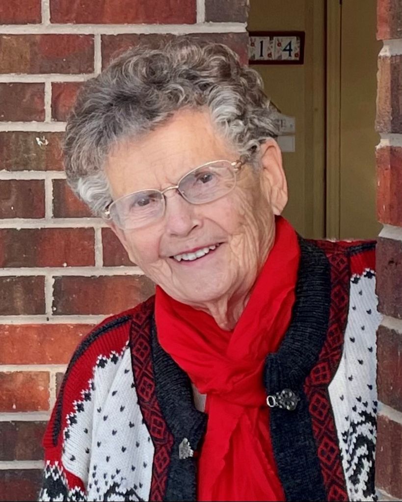 June Lois Helwig Profile Photo