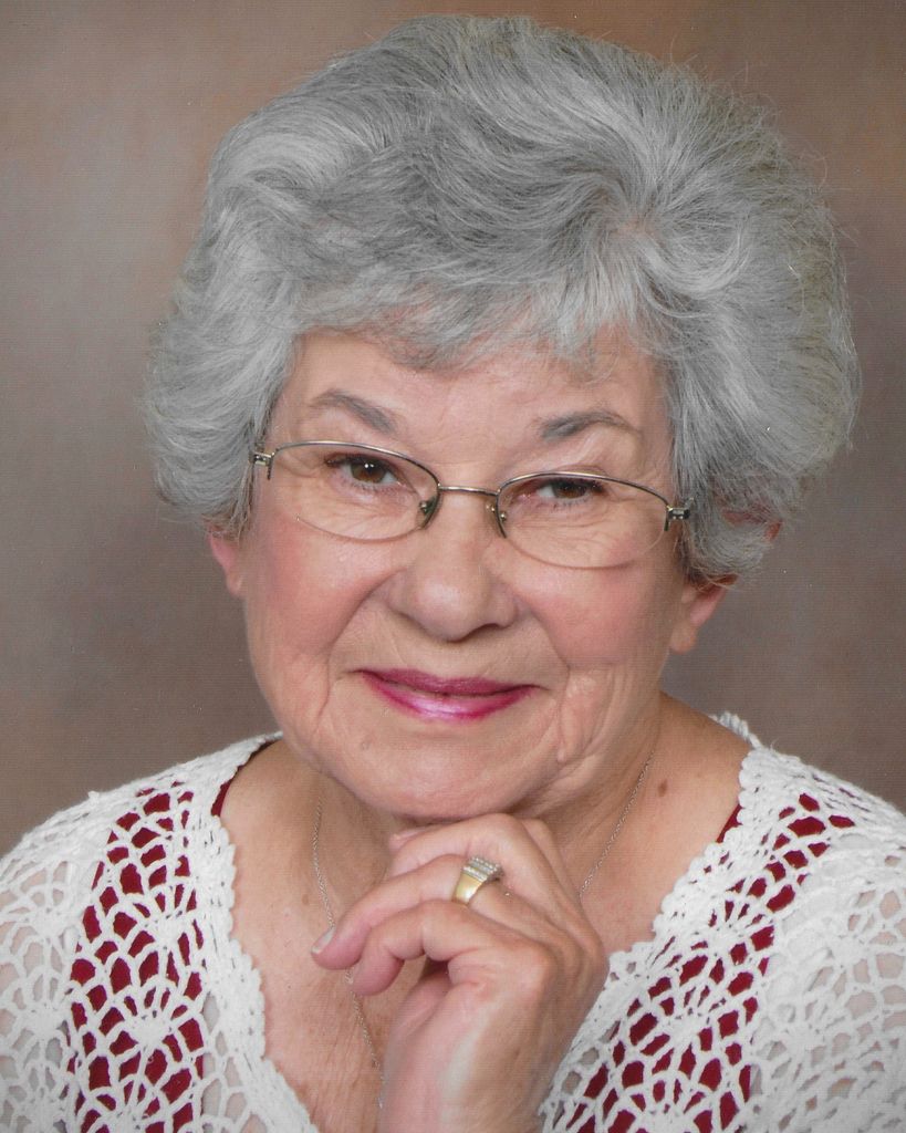 Avis Marie DeSaulnier- West Profile Photo