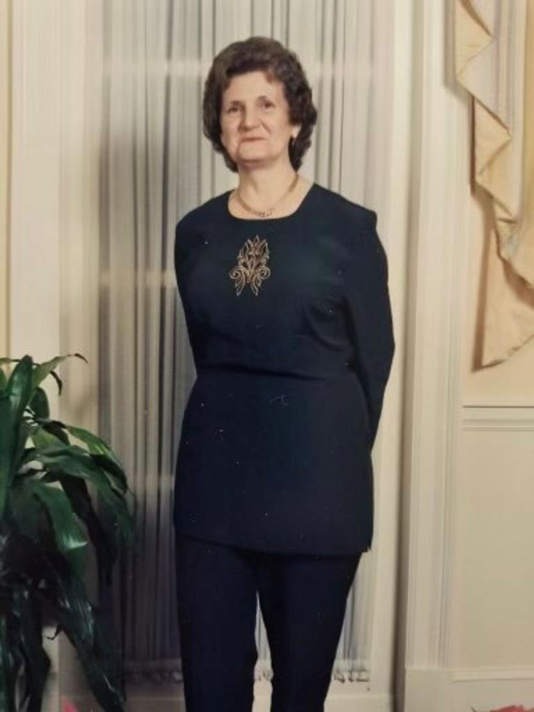 Annie Belle Cash