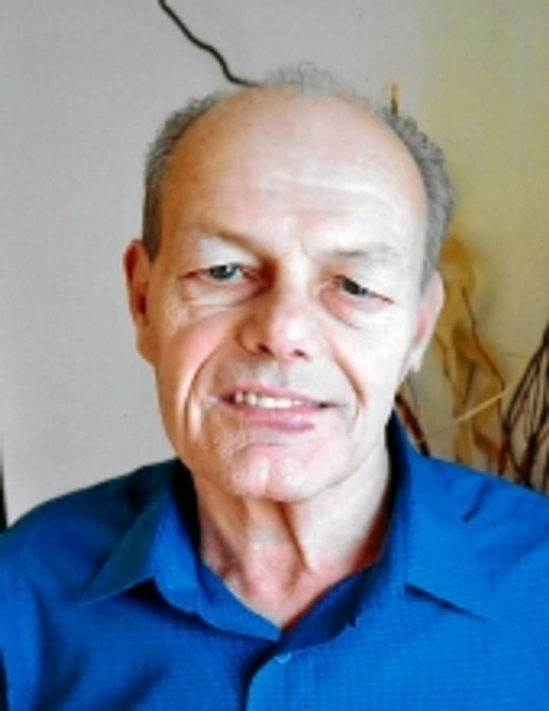 Charles E. Lelivelt