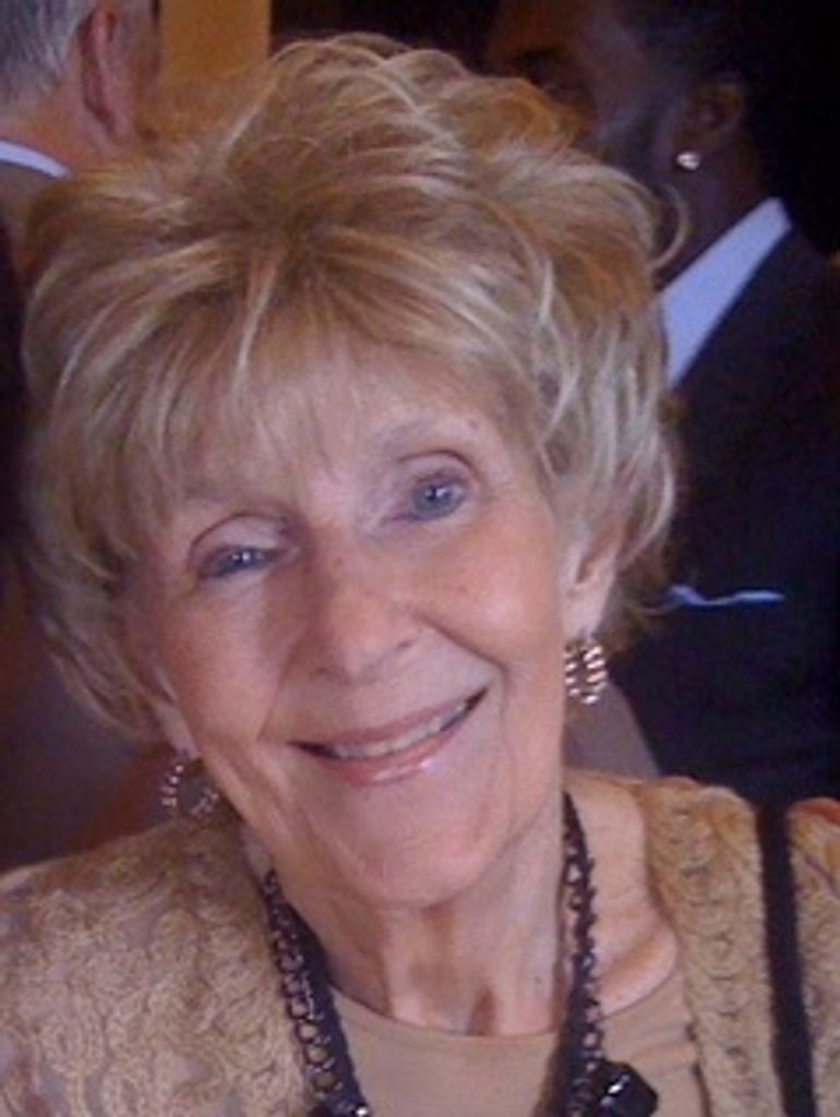 Helen Ann (Rovnak)  Kuhar