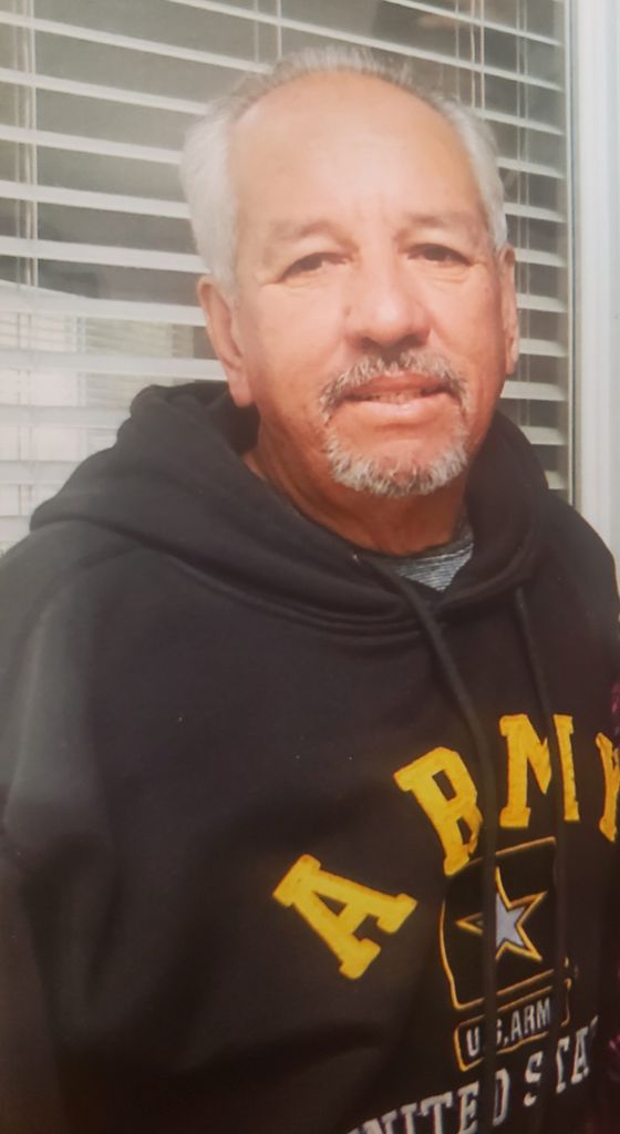 Robert "Beto" Torres Profile Photo