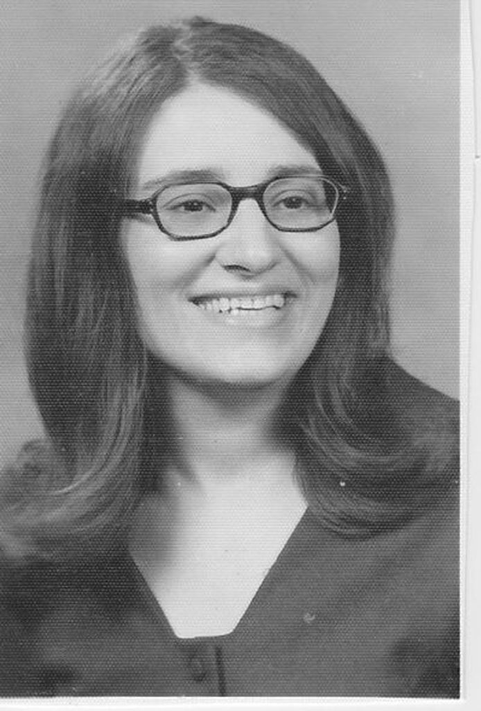 Karen E. (Tressler) Mays Profile Photo
