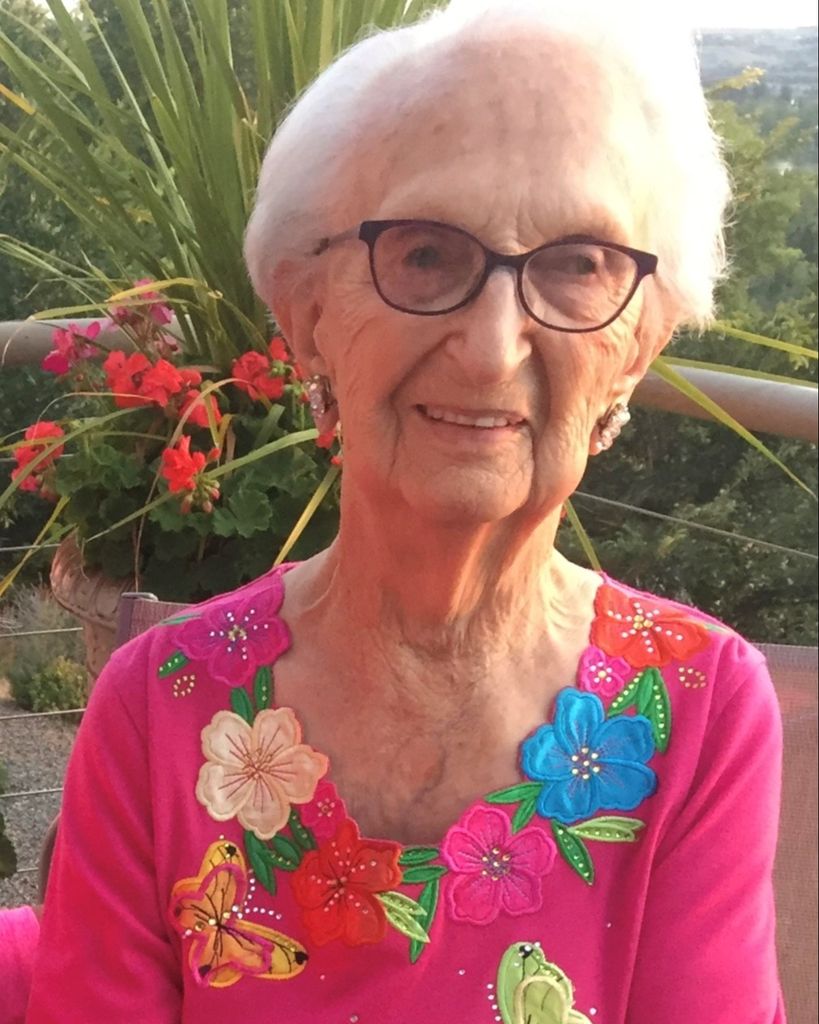 Vivian Streyle