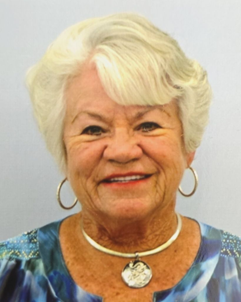 Beverly Hearne Davies Profile Photo