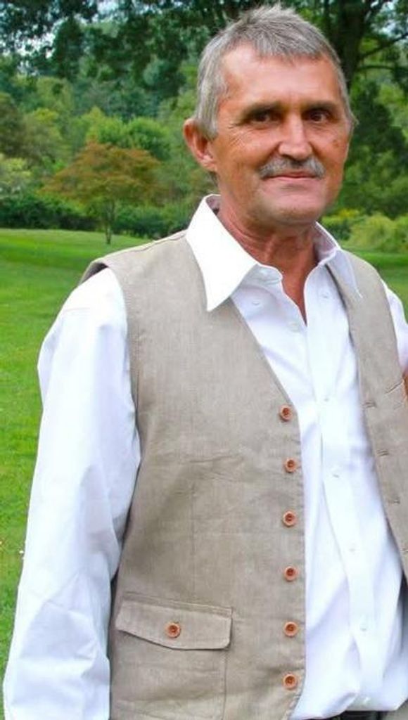 Rick Thomas Butler Profile Photo