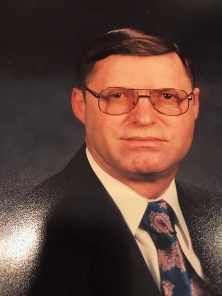 Maxwell N Robinson, Jr. Profile Photo