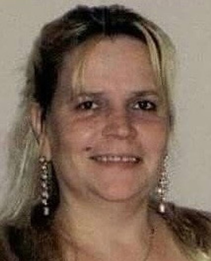 Fatima Lopes Profile Photo