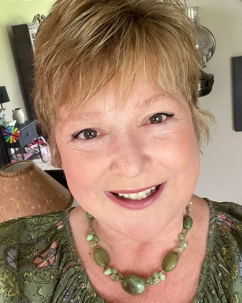 Julie L. Waggoner Profile Photo