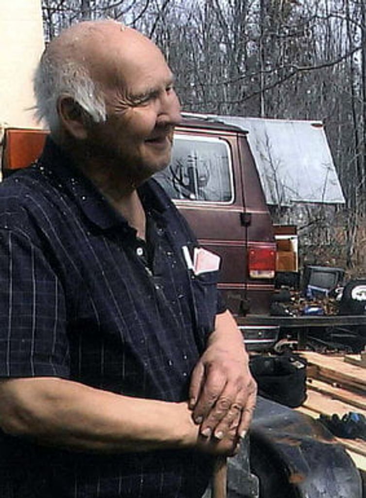 Robert Henry Holloway Profile Photo